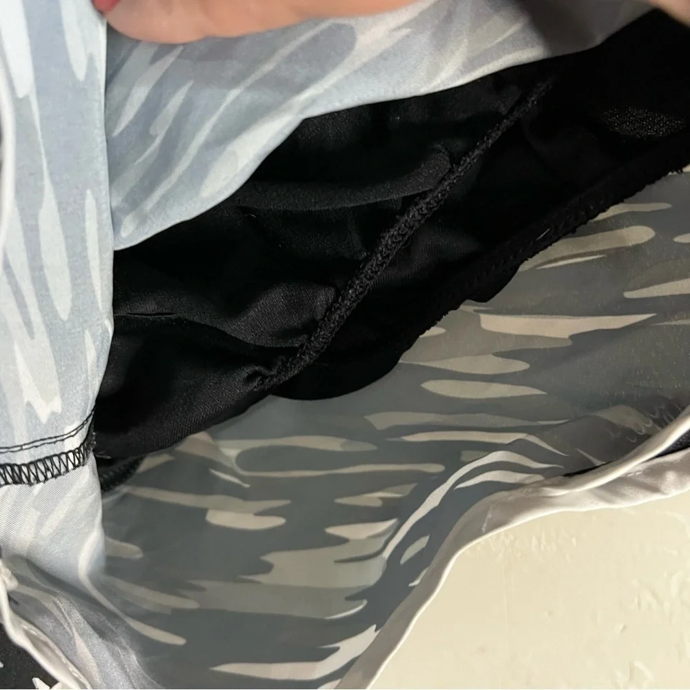 Nike‎ Dri Fit Tempo Black White Camo Running Shorts